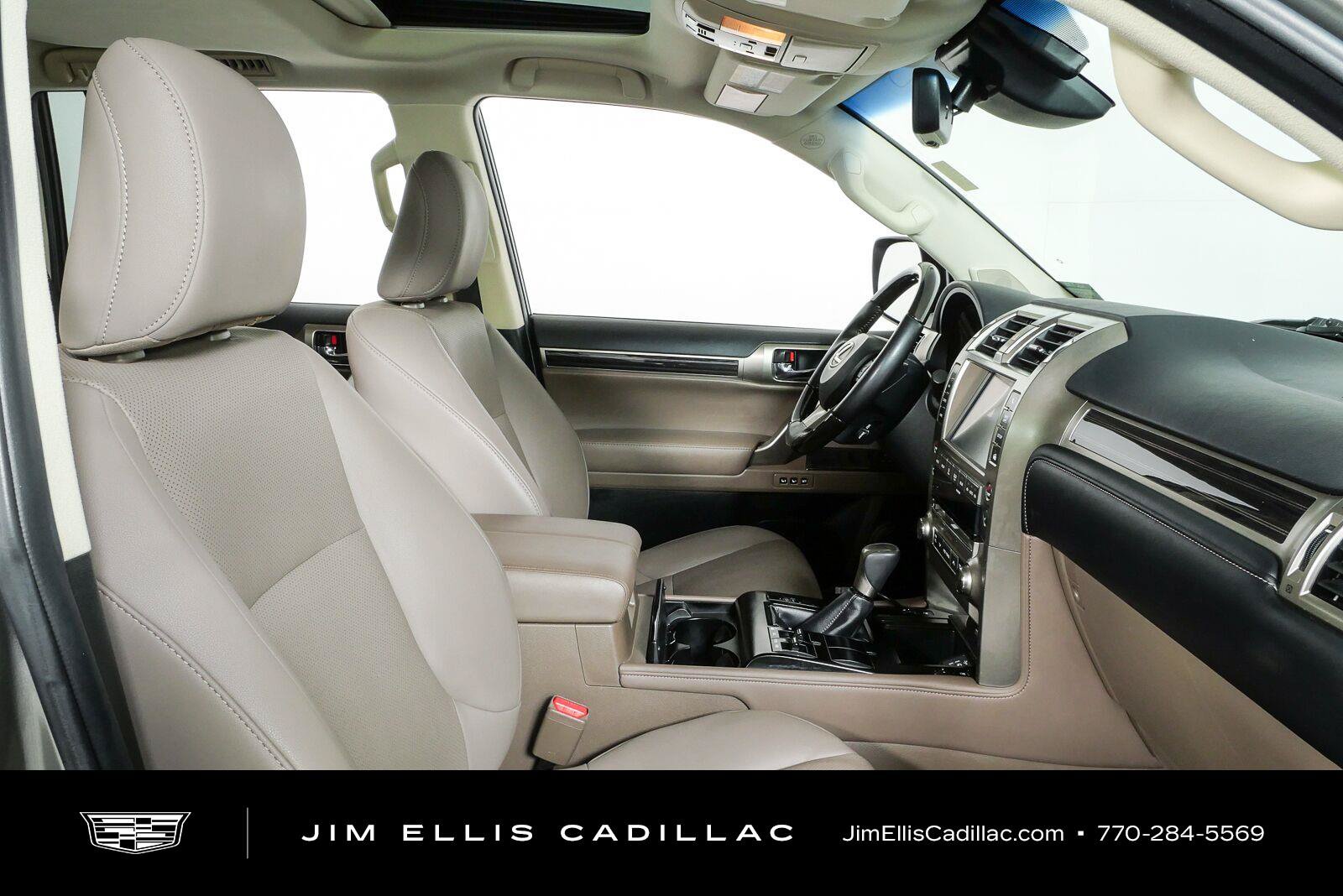 Used 2021 Lexus GX 460 Premium w/ Premium Package AWD/4WD image 22