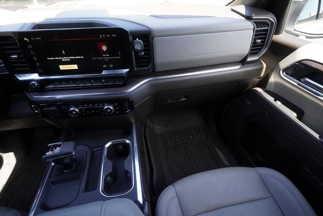 Used 2024 GMC Sierra 1500 SLT w/ SLT Premium Plus Package AWD/4WD image 15