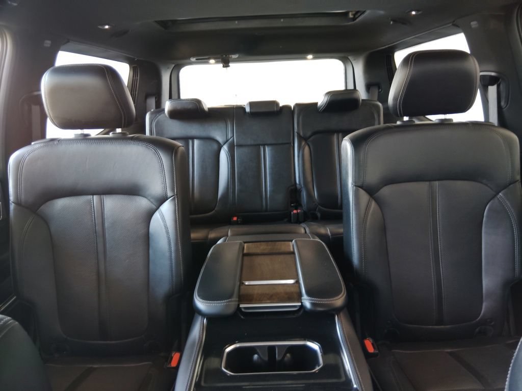 Used 2022 Jeep Grand Wagoneer Series I AWD/4WD image 17