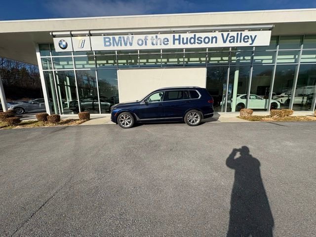 Used 2025 BMW X7 xDrive40i w/ Climate Comfort Package