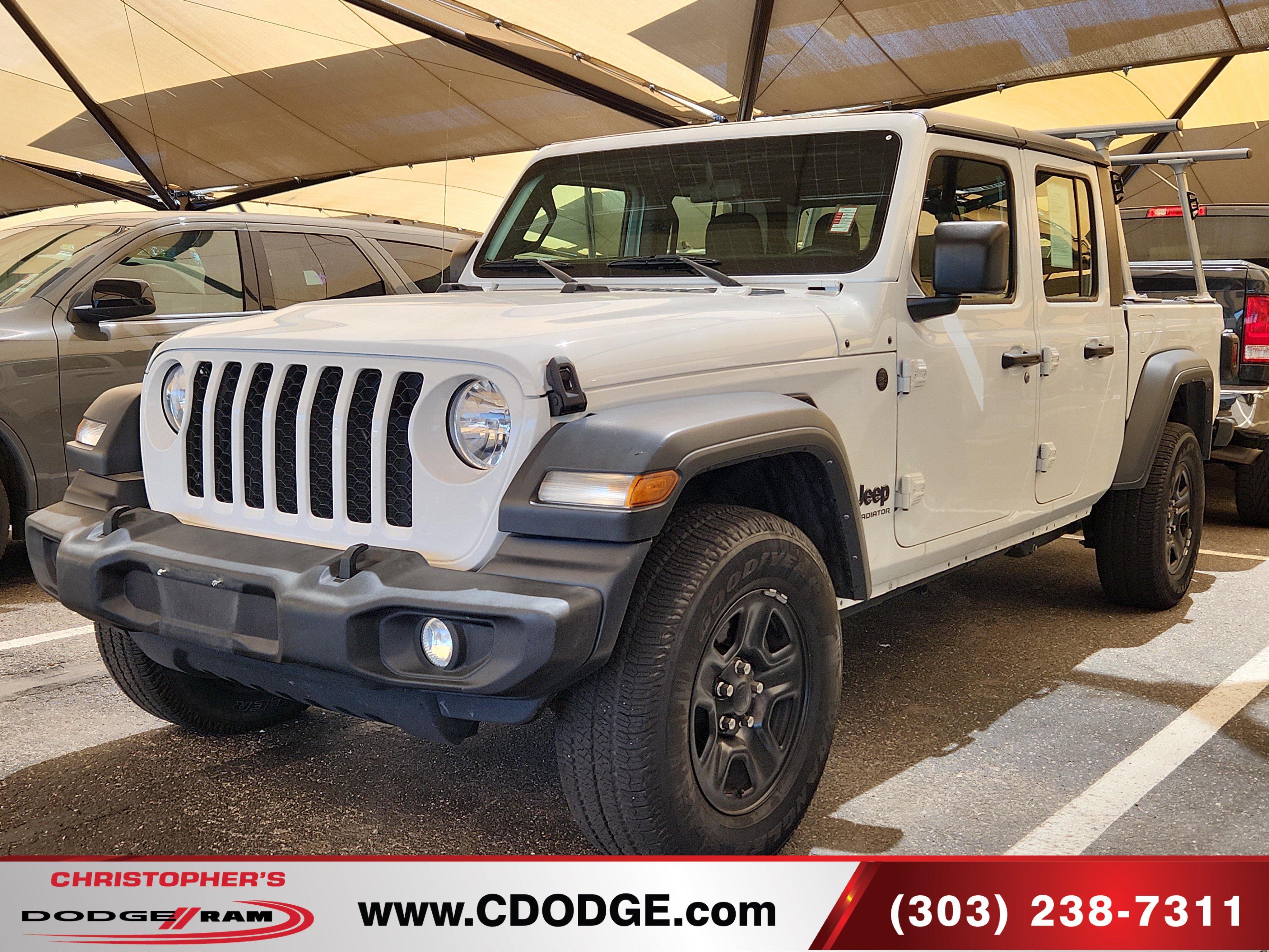 Used 2022 Jeep Gladiator Sport w/ Trailer Tow Package AWD/4WD image 3