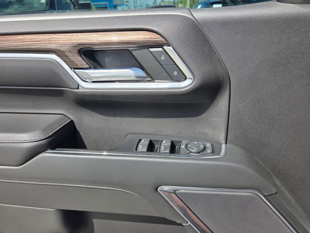 Used 2022 Chevrolet Silverado 1500 LT Trail Boss w/ Protection Package image 23