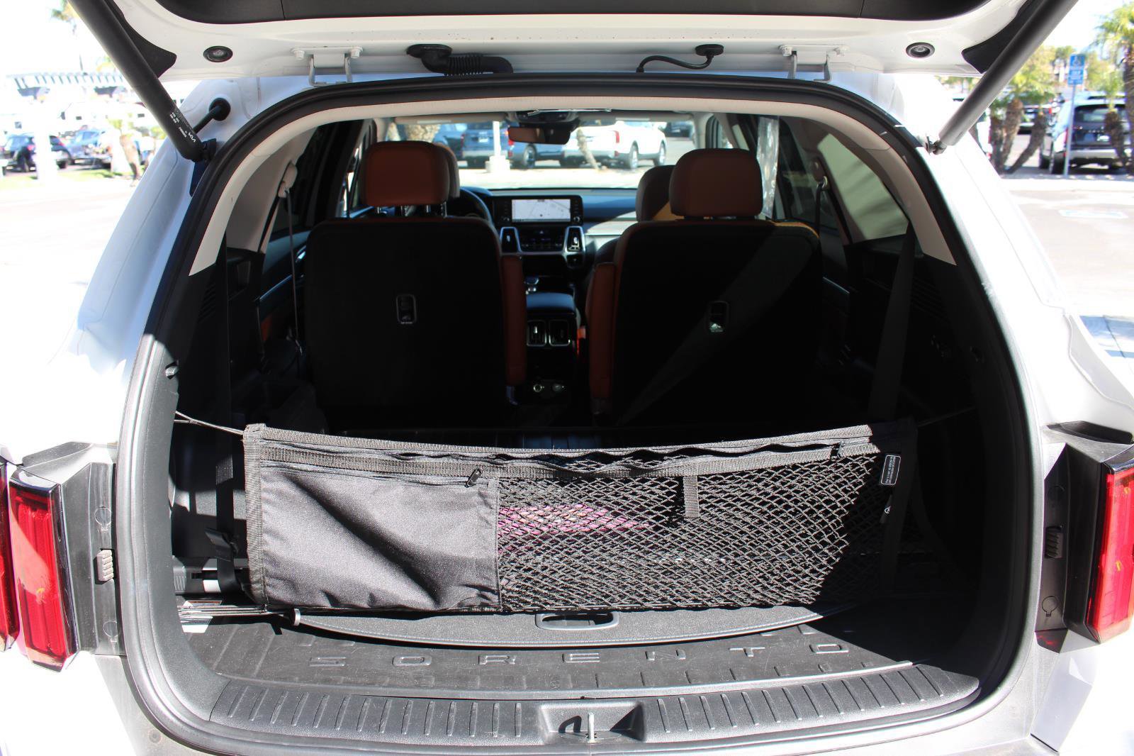 Used 2022 Kia Sorento SX Prestige w/ Rust Color Package image 33