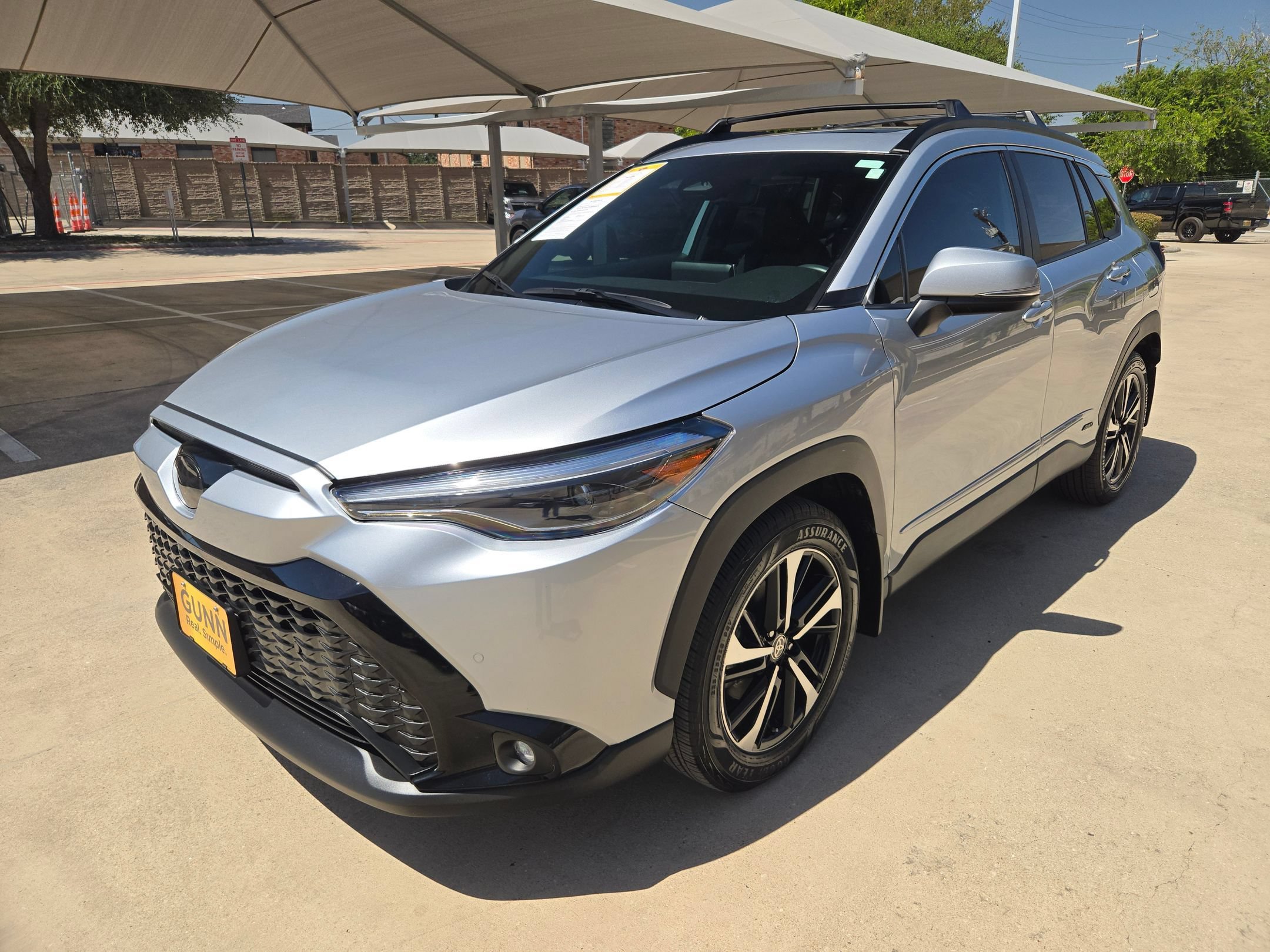 Used 2024 Toyota Corolla Cross AWD Hybrid w/ Convenience Package image 7