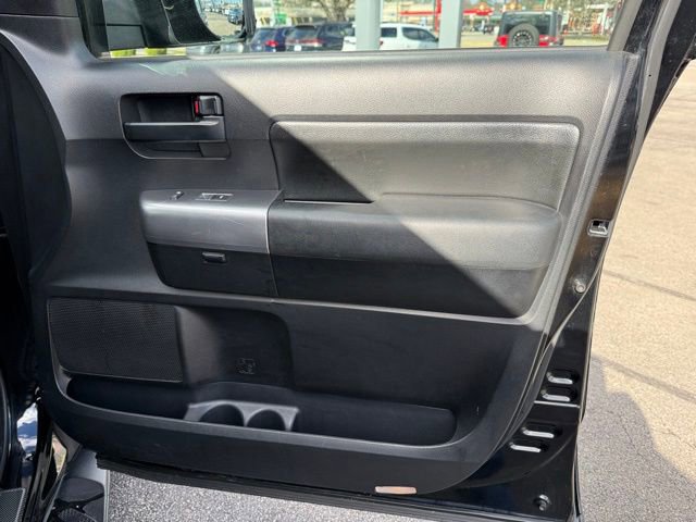 Used 2018 Toyota Sequoia TRD Sport image 21