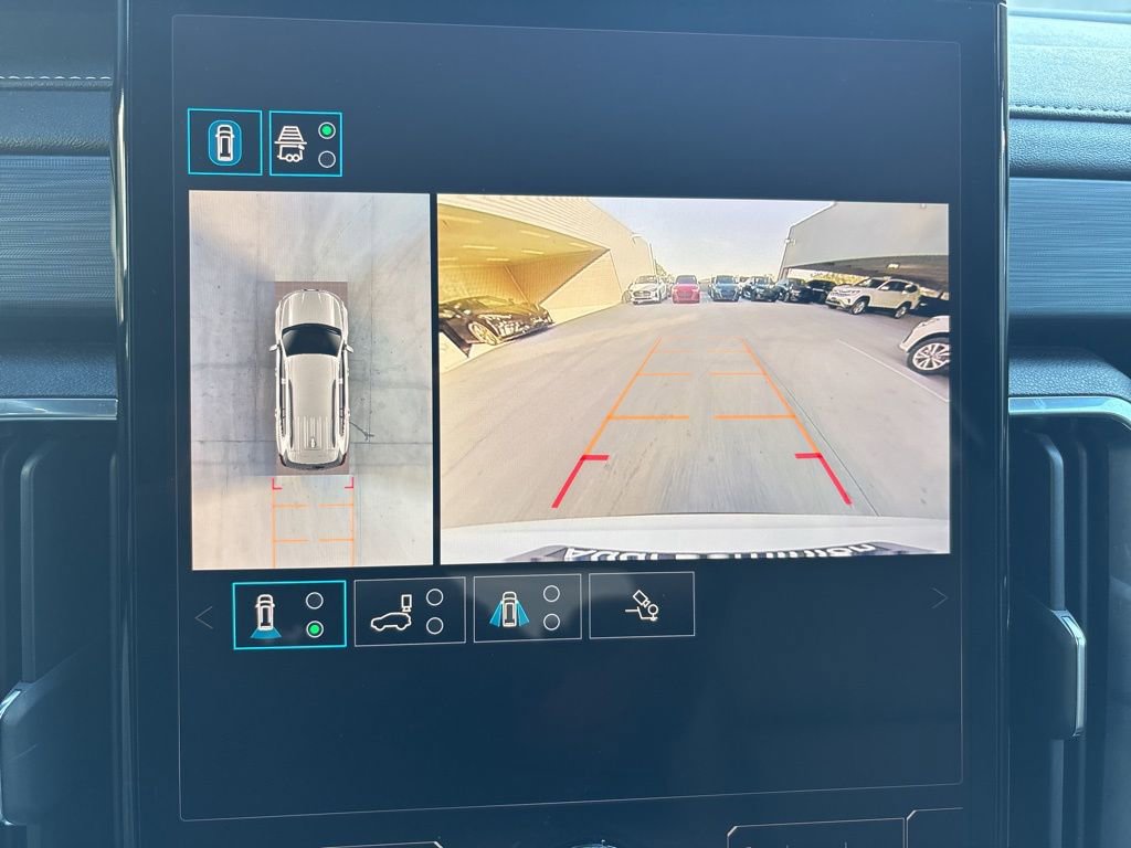 Used 2024 GMC Acadia Elevation image 24