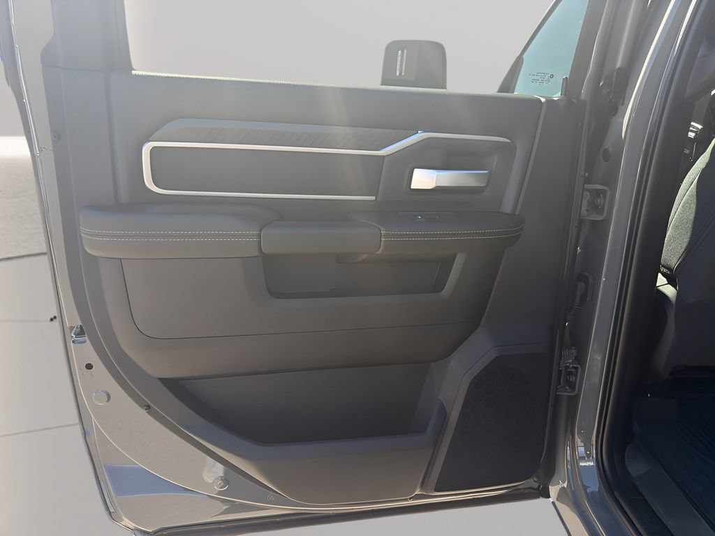 New 2026 RAM 2500 Lone Star AWD/4WD image 33