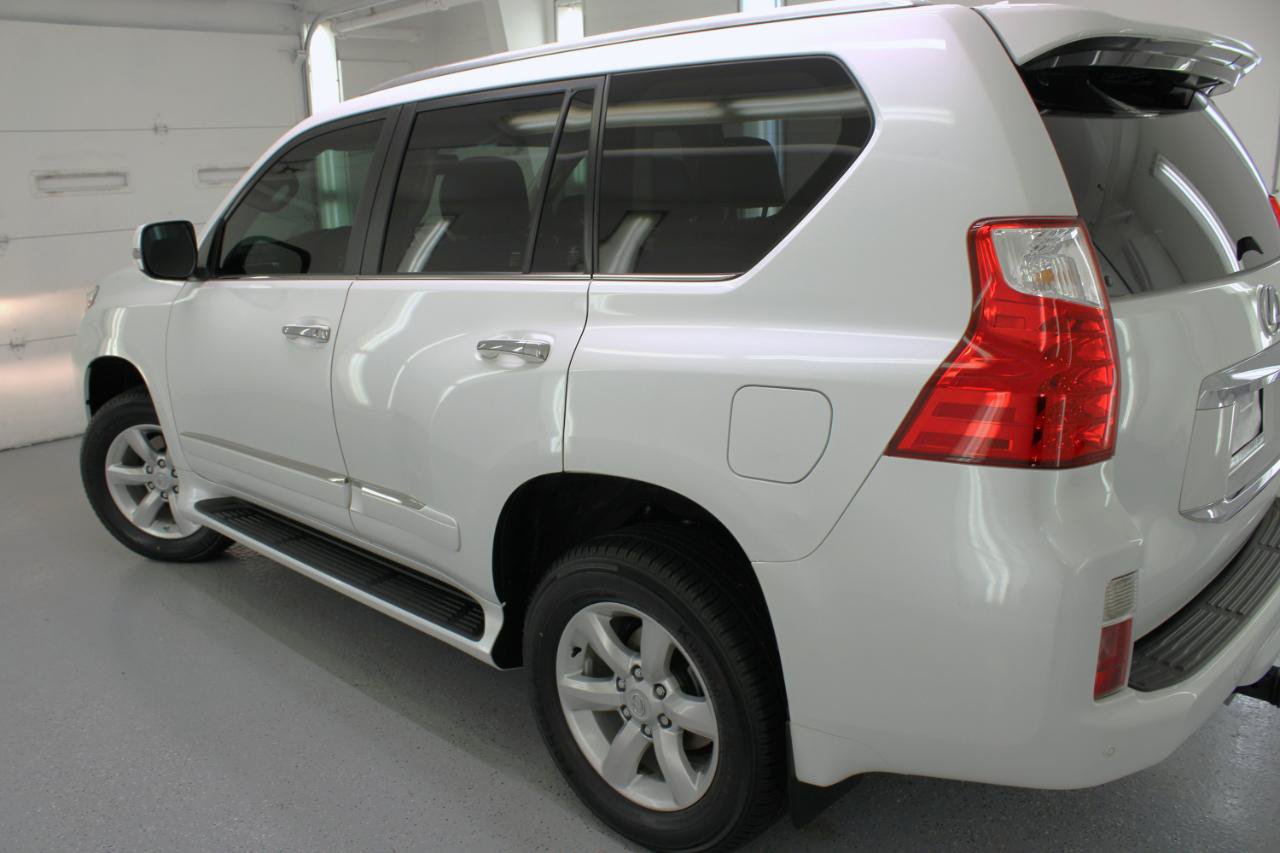Used 2012 Lexus GX 460 w/ Comfort Plus Pkg AWD/4WD image 16