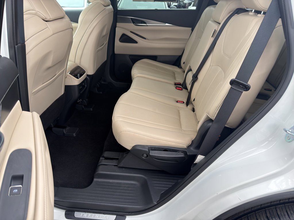 Used 2023 INFINITI QX60 Luxe w/ Cargo Package image 33