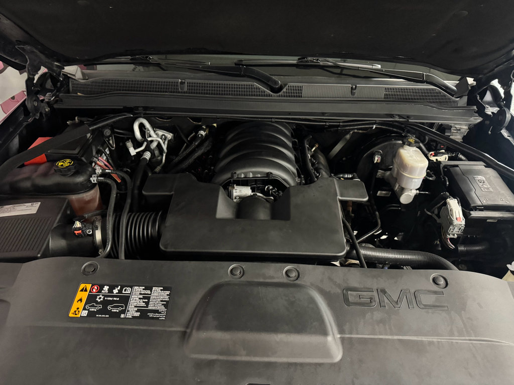 Used 2020 GMC Yukon Denali w/ Open Road Package image 6