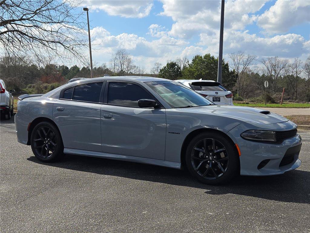 Used 2022 Dodge Charger R/T w/ Blacktop Package RWD image 5