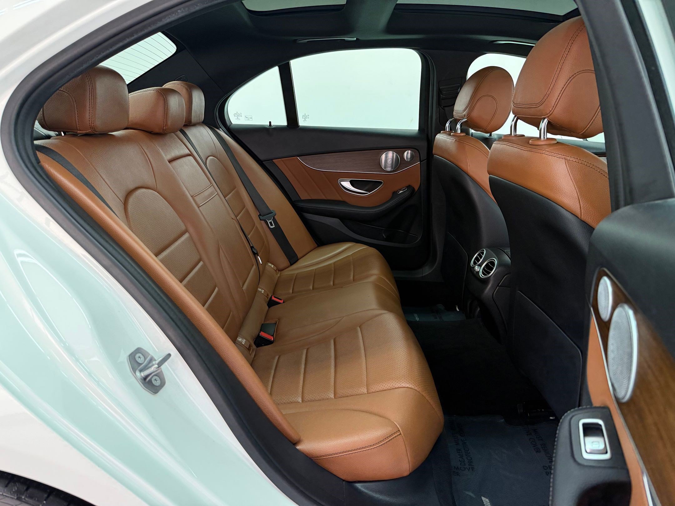 Used 2019 Mercedes-Benz C 300 Sedan image 25