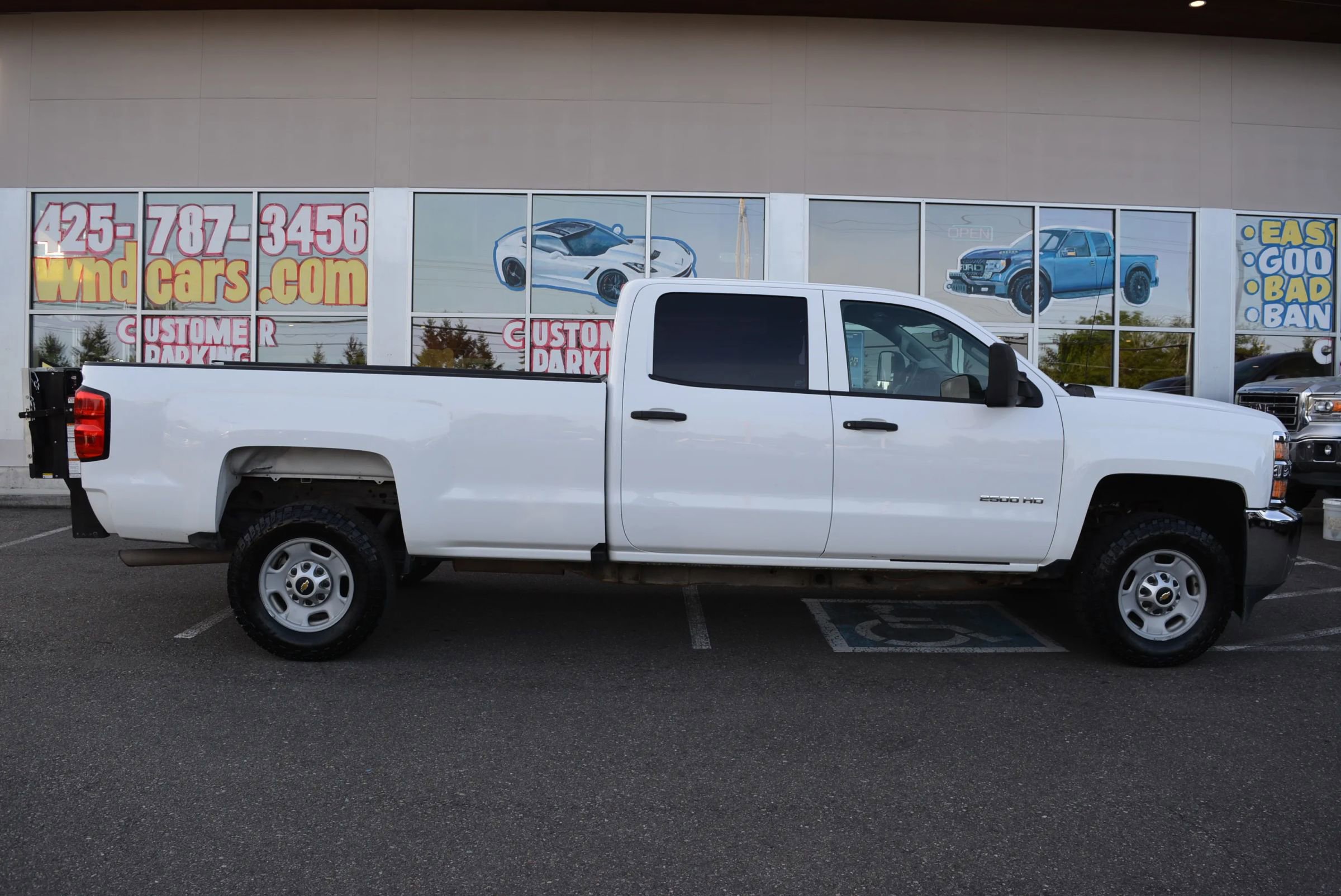 Used 2018 Chevrolet Silverado 2500 W/T image 8