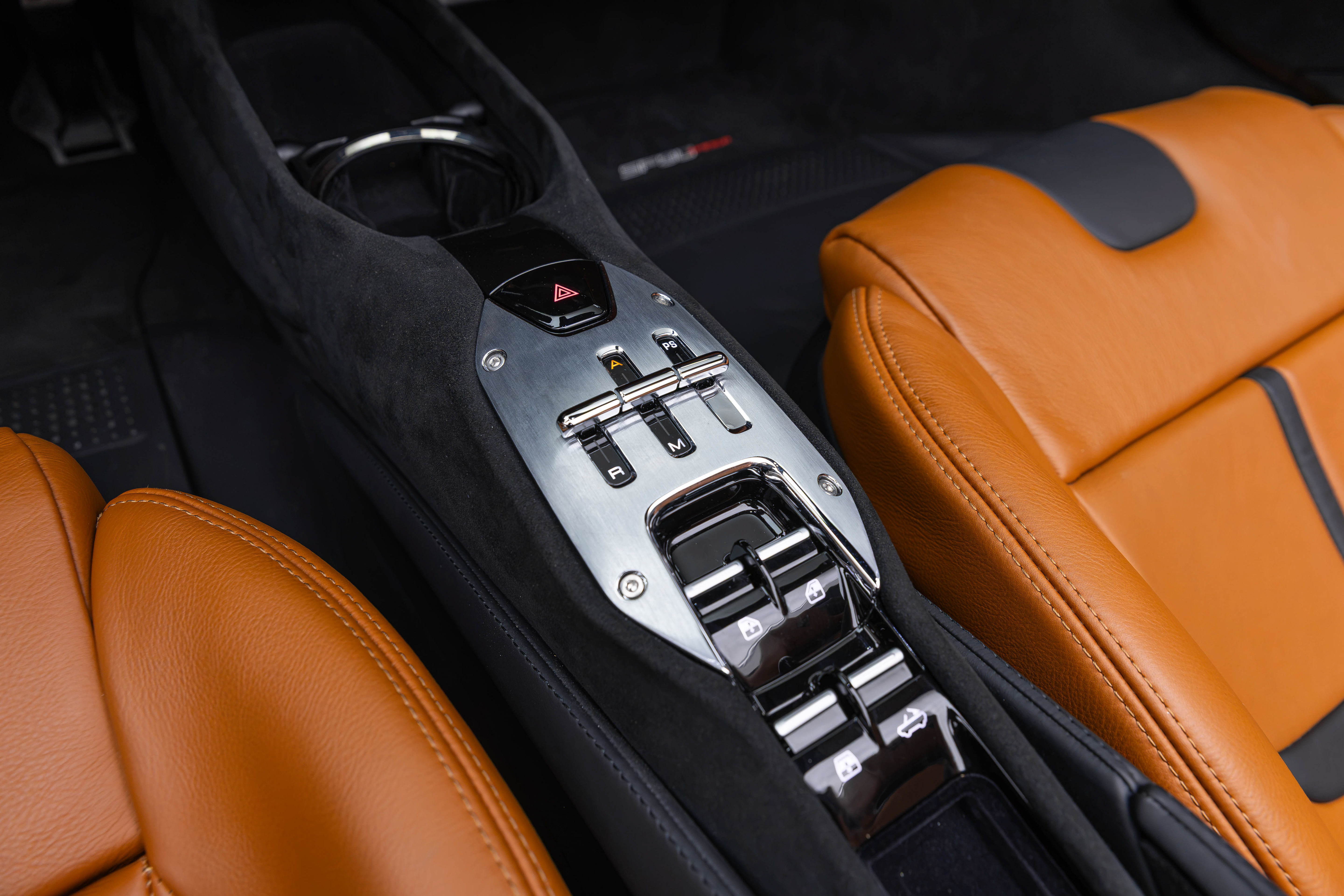 Used 2025 Ferrari SF90 Spider AWD/4WD image 6