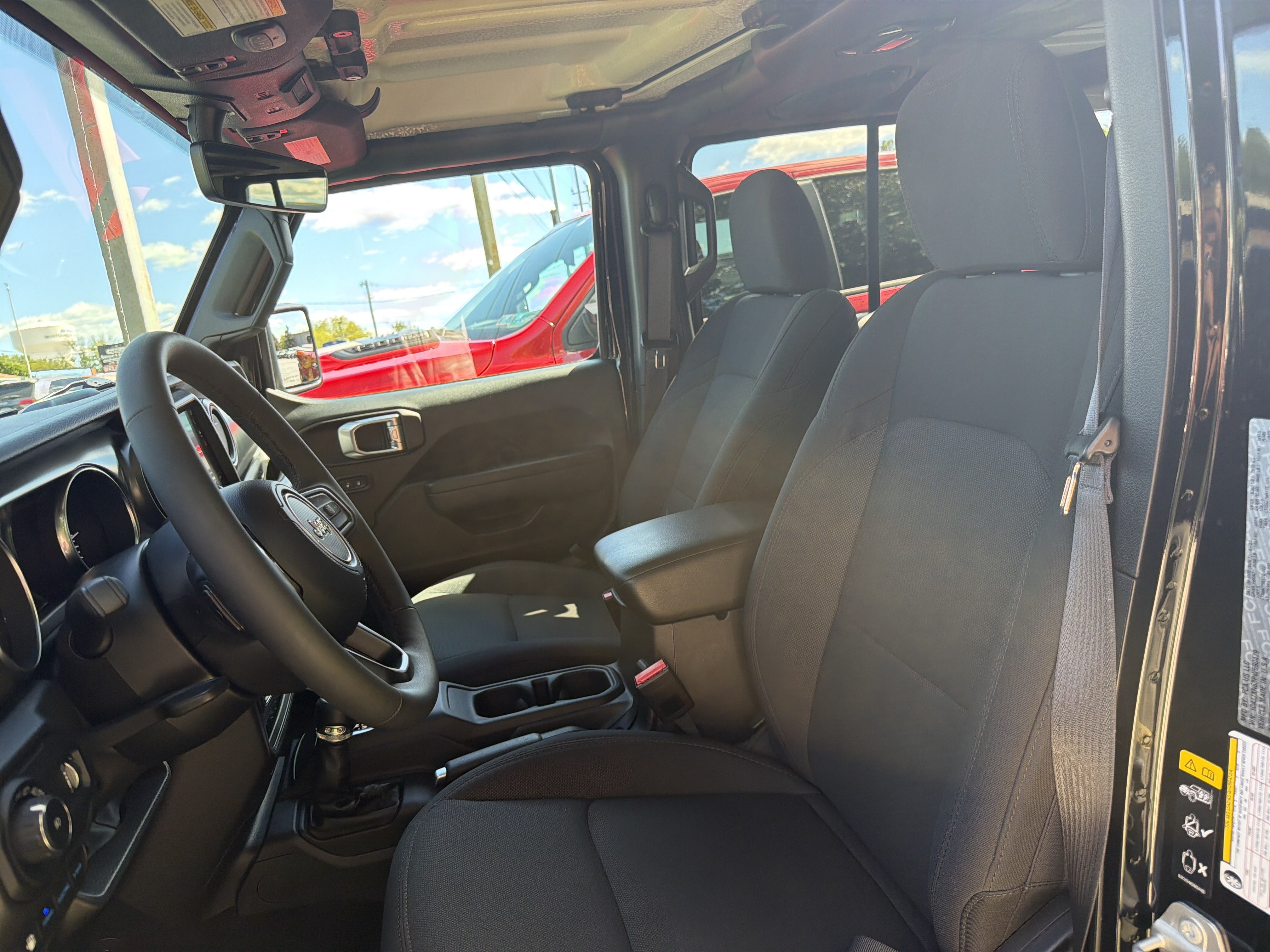 Used 2023 Jeep Wrangler Unlimited w/ Cold Weather Group AWD/4WD image 21