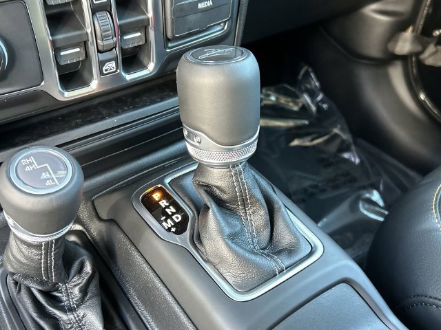 New 2026 Jeep Gladiator Sport AWD/4WD image 20