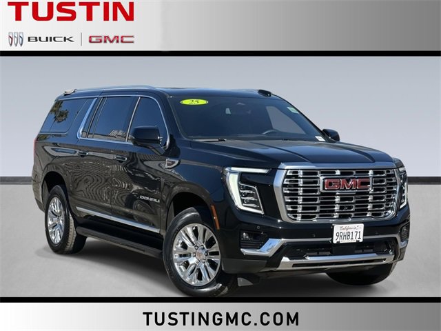 Used 2025 GMC Yukon XL Denali image 1