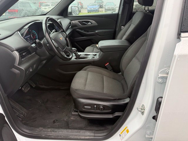 Used 2023 Chevrolet Traverse LT AWD/4WD image 25