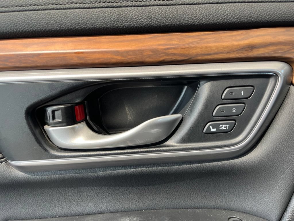 Certified 2021 Honda CR-V Touring image 11
