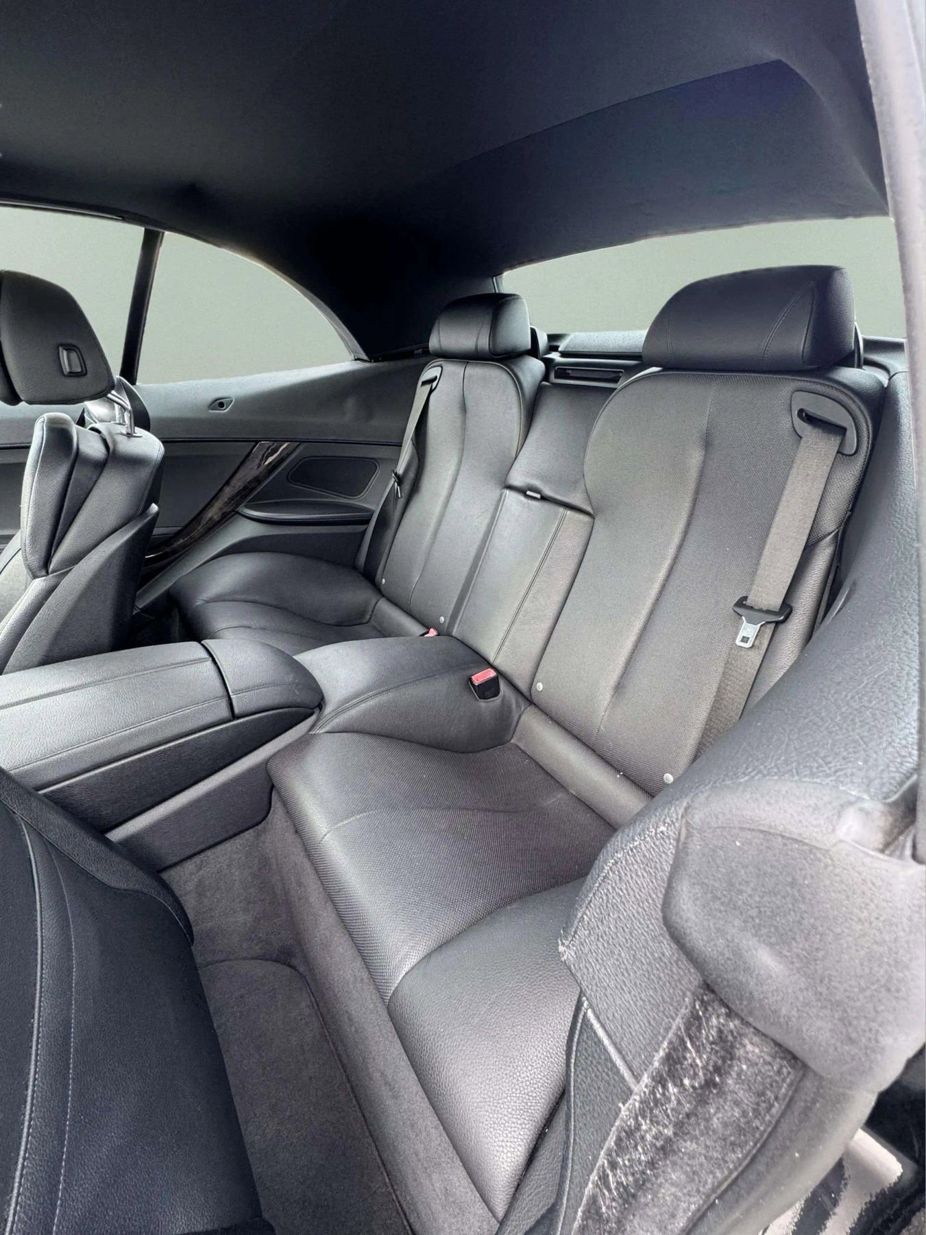 Used 2015 BMW 640i Convertible w/ Executive Package image 10