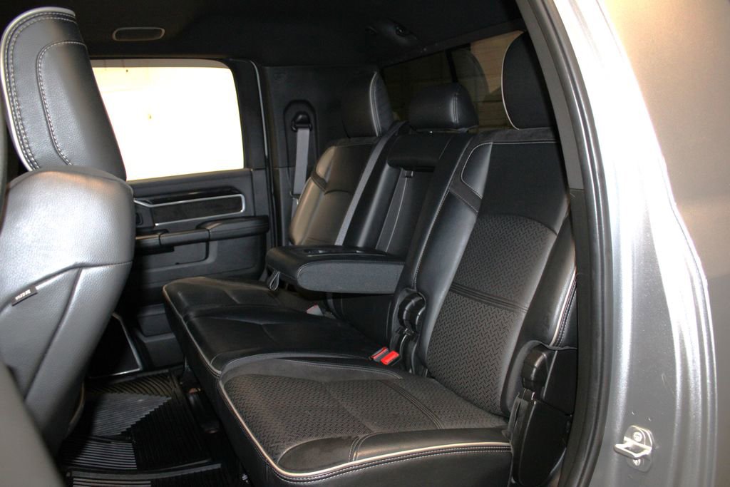 Used 2022 RAM 2500 Laramie image 31