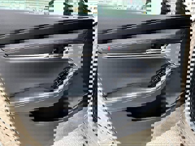 New 2026 MAZDA MAZDA3 Hatchback w/Premium Plus Pkg image 23