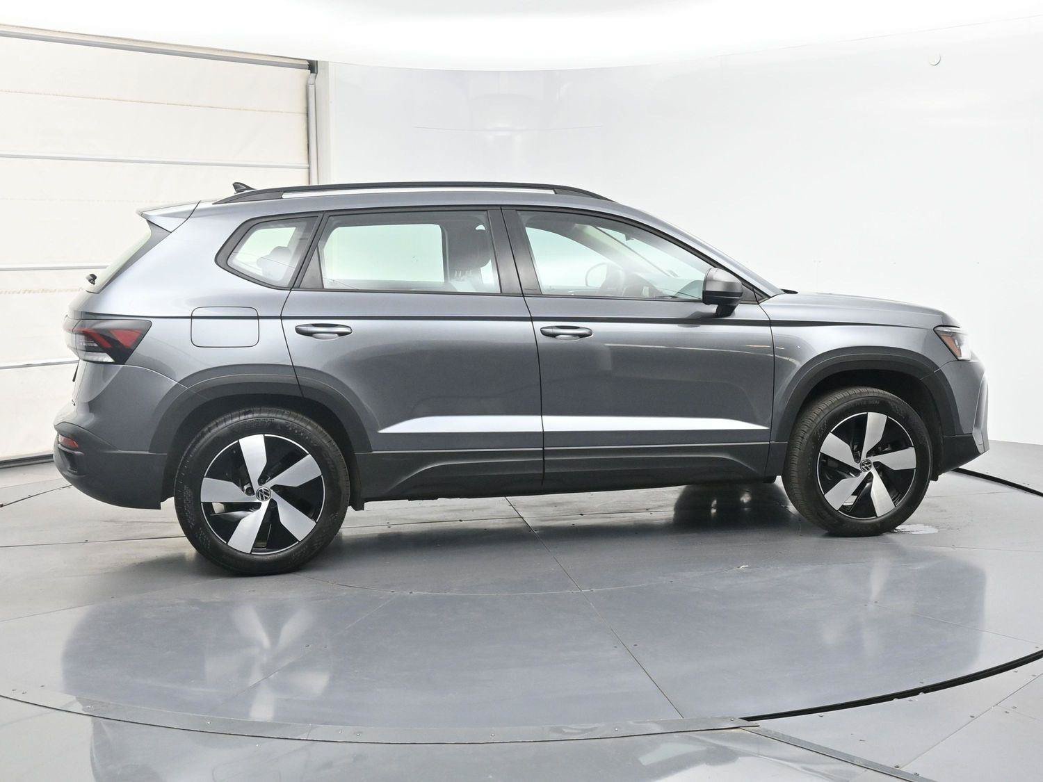 Certified 2025 Volkswagen Taos S AWD/4WD image 26