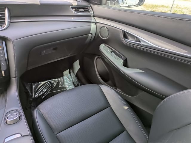 Used 2023 INFINITI QX55 Luxe w/ Cargo Package AWD/4WD image 17