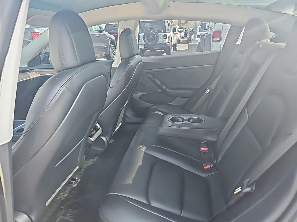 Used 2021 Tesla Model 3 Performance image 13