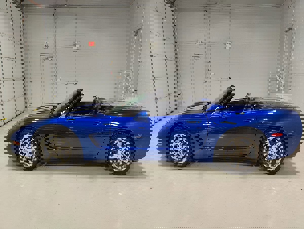 Used 2003 Chevrolet Corvette Convertible w/ Preferred Equipment Group1 image 20