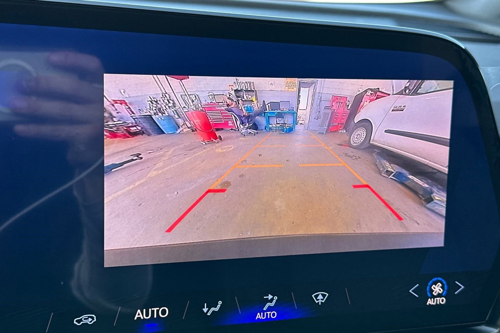 Used 2025 Chevrolet Equinox EV LT image 22