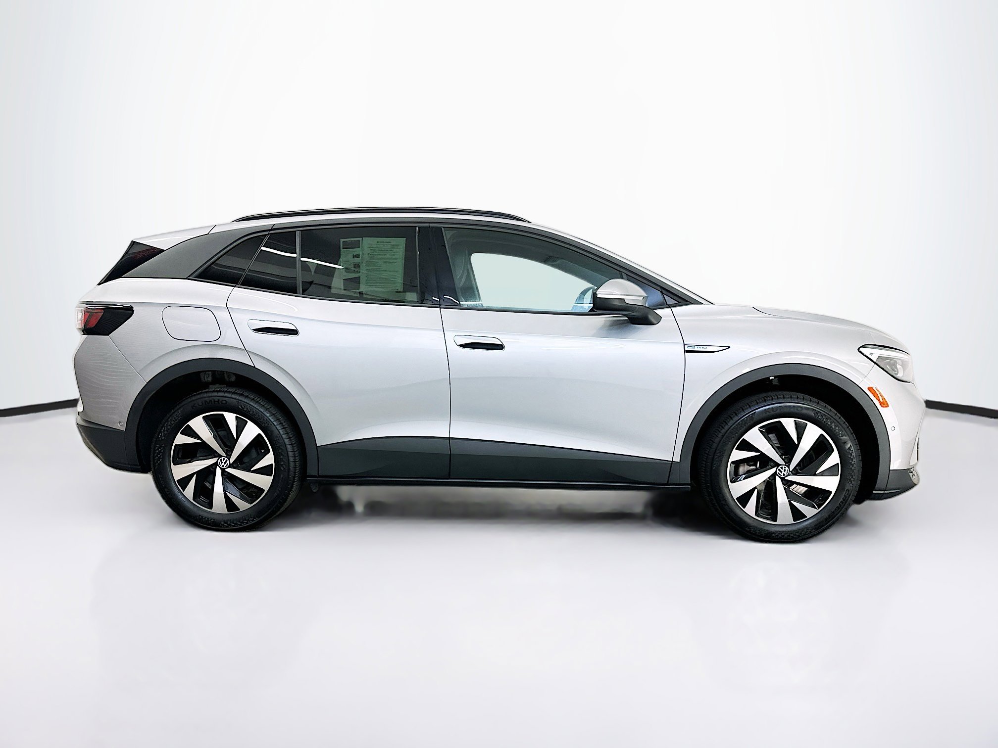 Used 2023 Volkswagen ID.4 Pro AWD/4WD image 10