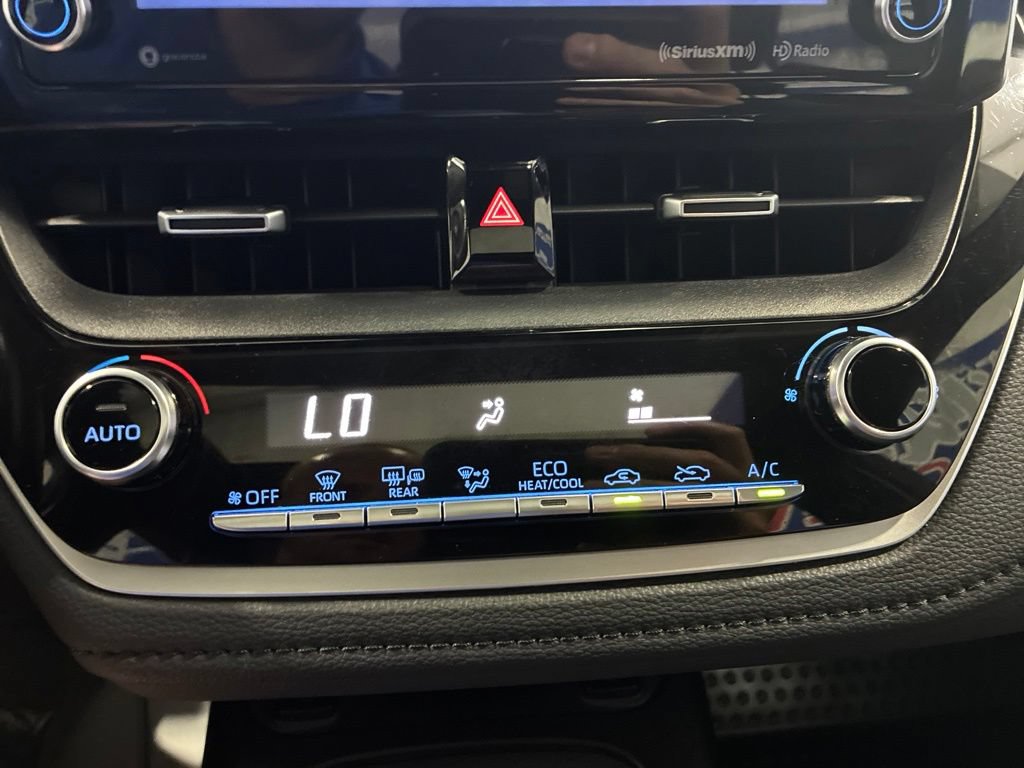 Used 2020 Toyota Corolla XSE FWD image 26