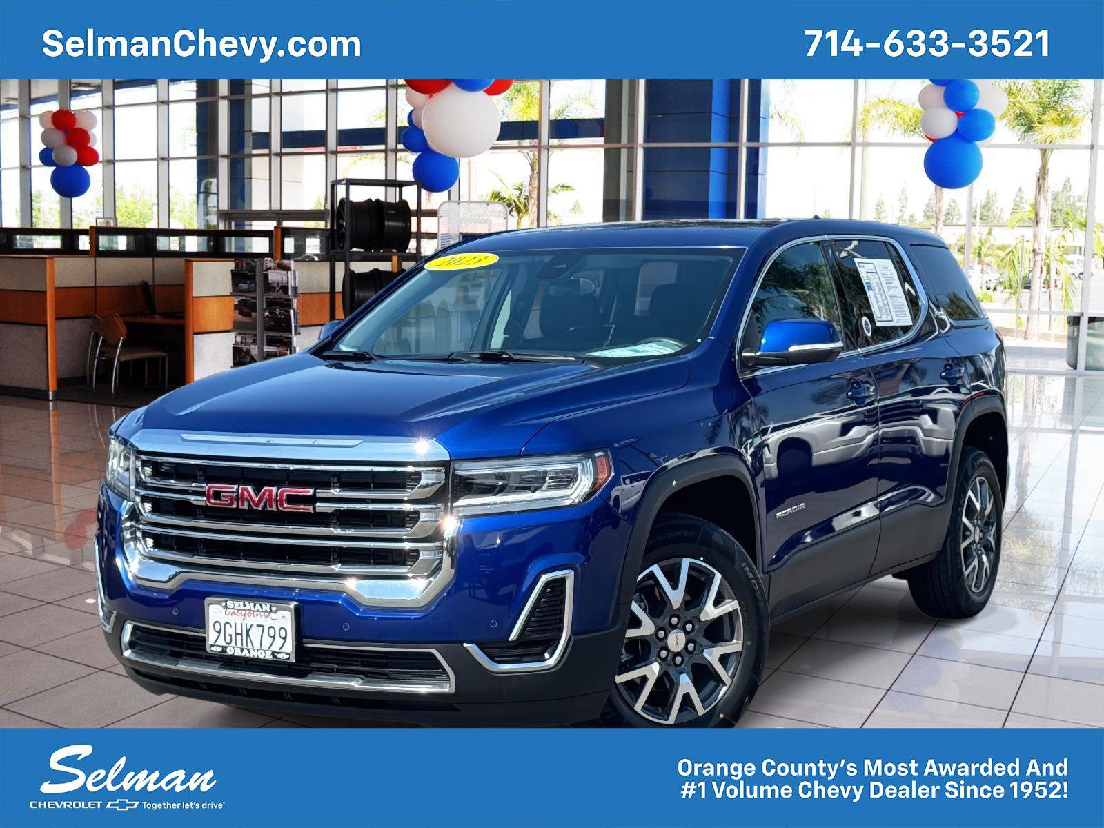 Used 2023 GMC Acadia SLE image 1