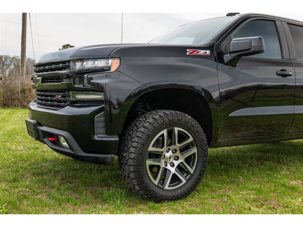 Used 2020 Chevrolet Silverado 1500 LT Trail Boss image 6