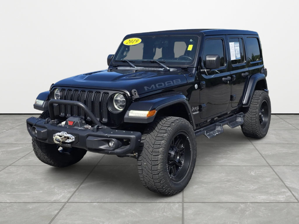 Used 2019 Jeep Wrangler Unlimited Sahara w/ Quick Order Package 24M Moab AWD/4WD image 8