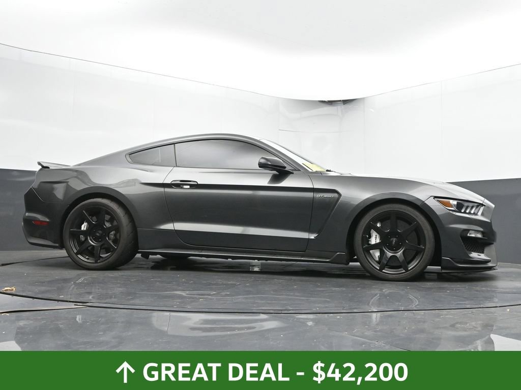 Used 2017 Ford Mustang Shelby GT350 image 50