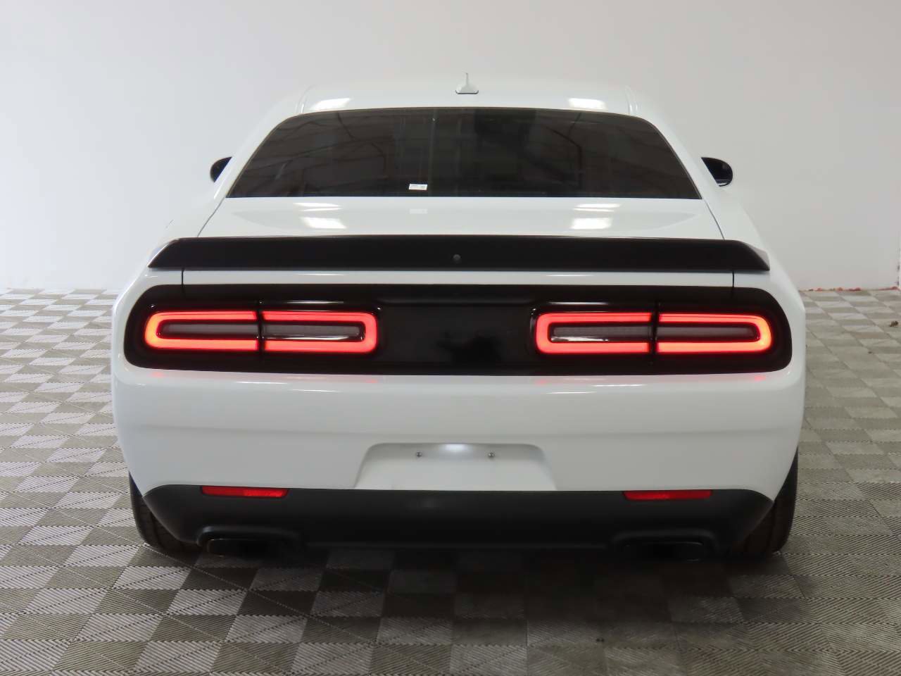 Used 2022 Dodge Challenger SRT Hellcat Redeye RWD image 4