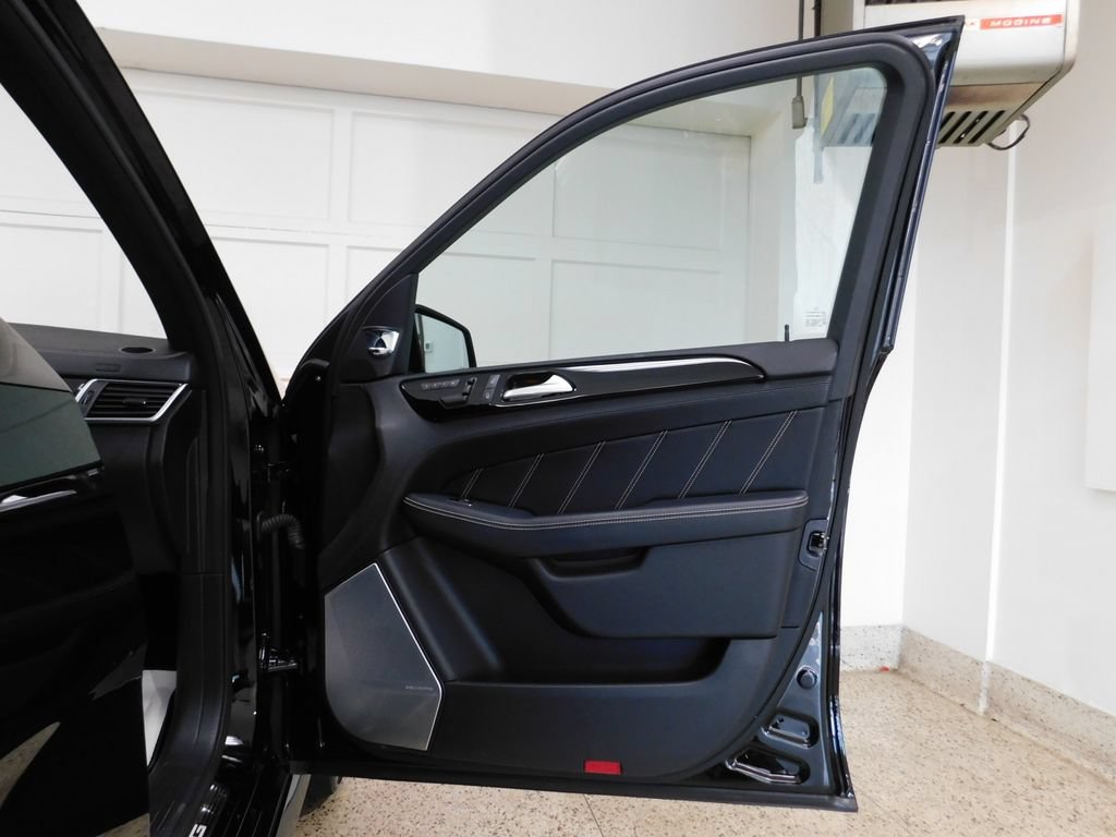 Used 2014 Mercedes-Benz ML 63 AMG 4MATIC image 68