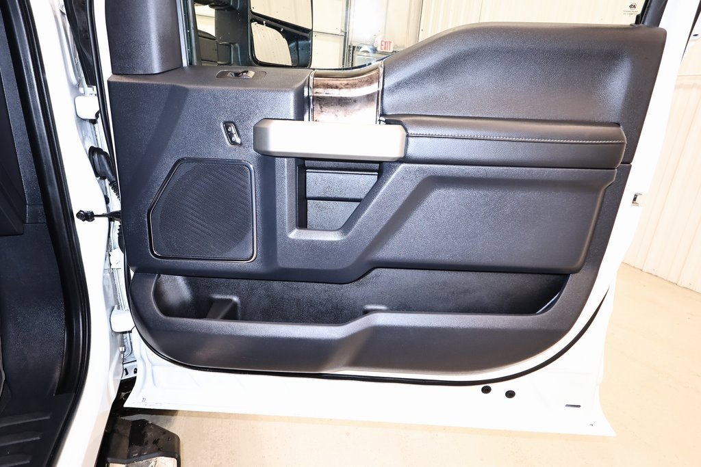 Certified 2022 Ford F250 Lariat w/ Lariat Ultimate Package image 21