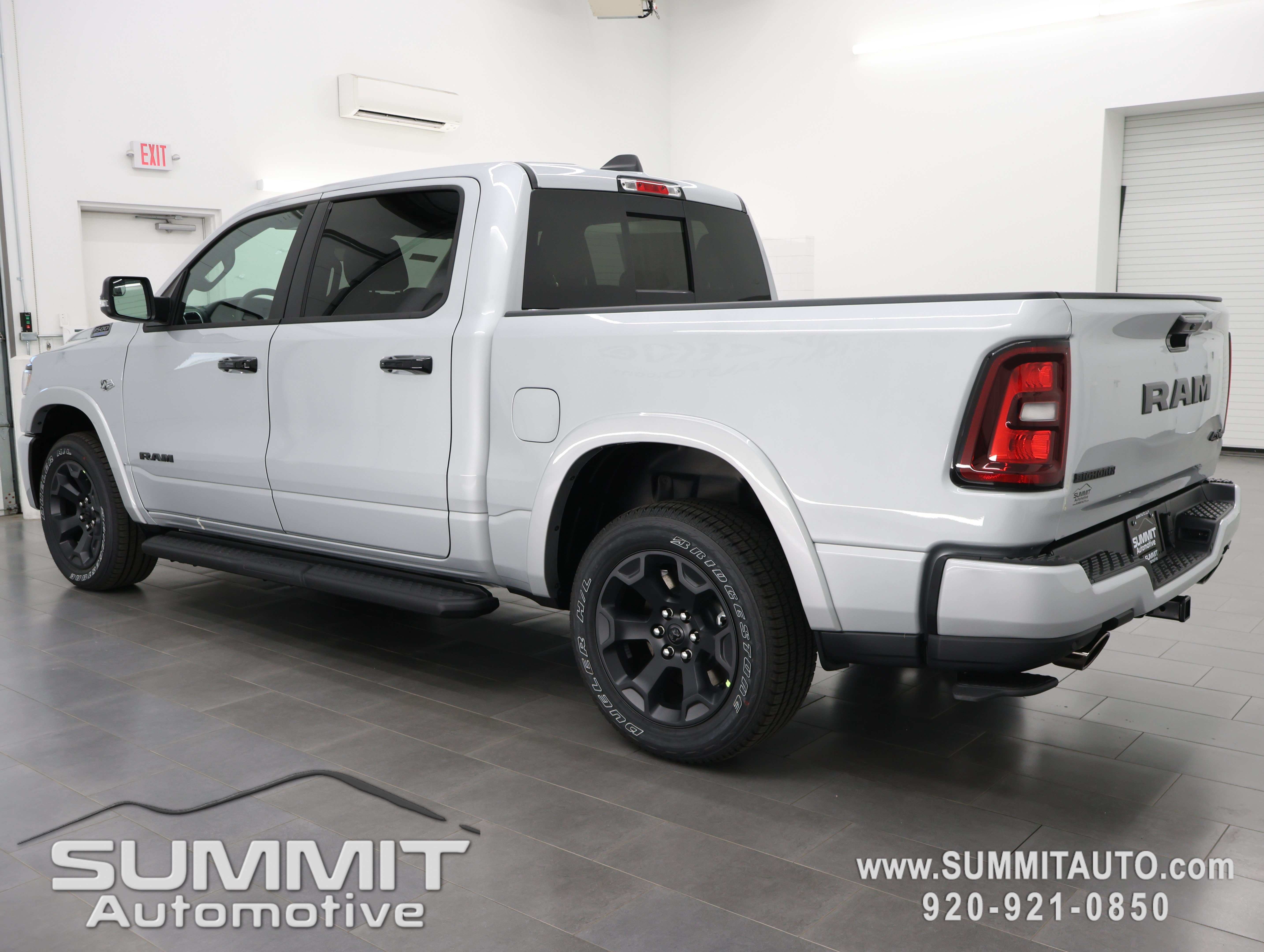 New 2026 RAM 1500 Big Horn AWD/4WD image 6