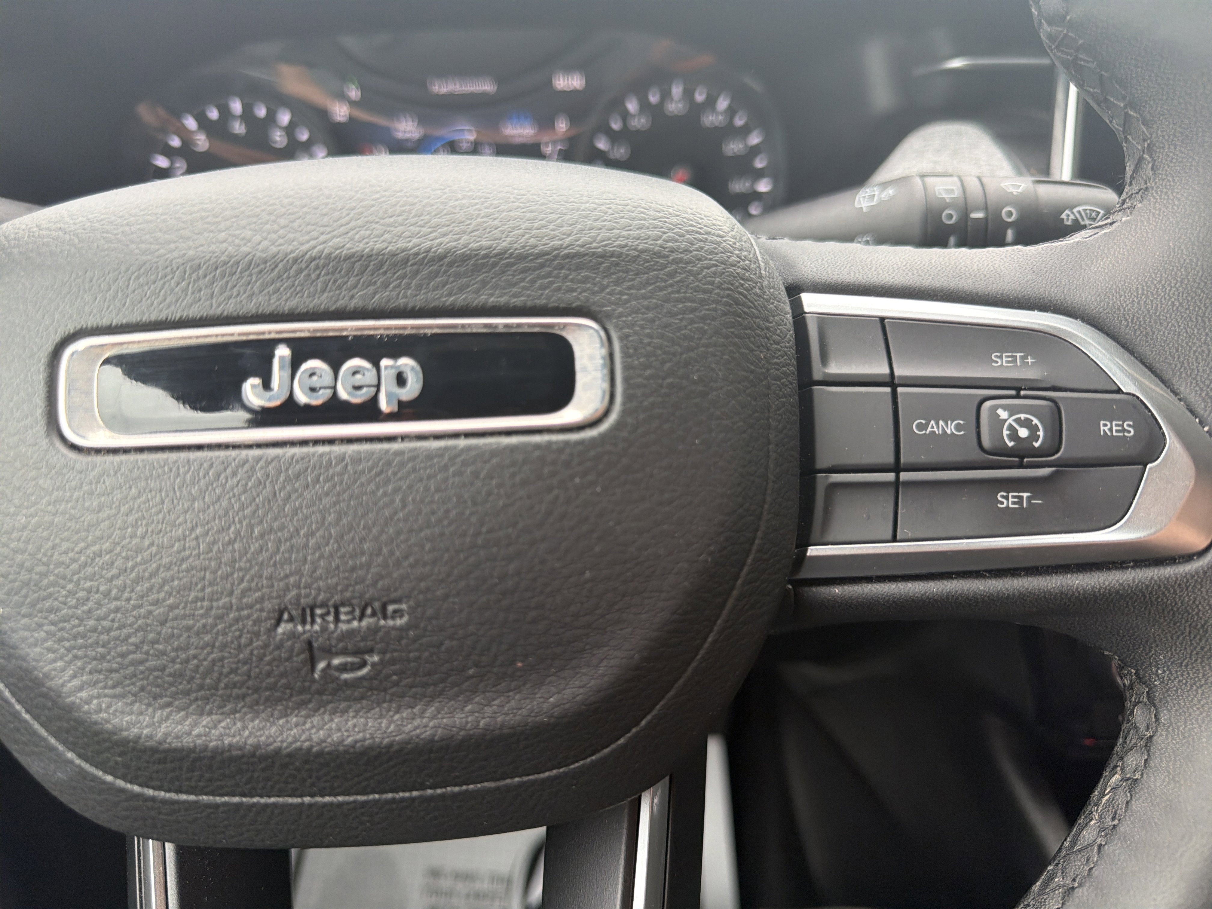 Used 2024 Jeep Compass Latitude image 15