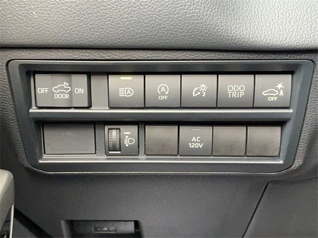 Used 2022 Toyota Tundra Limited image 29