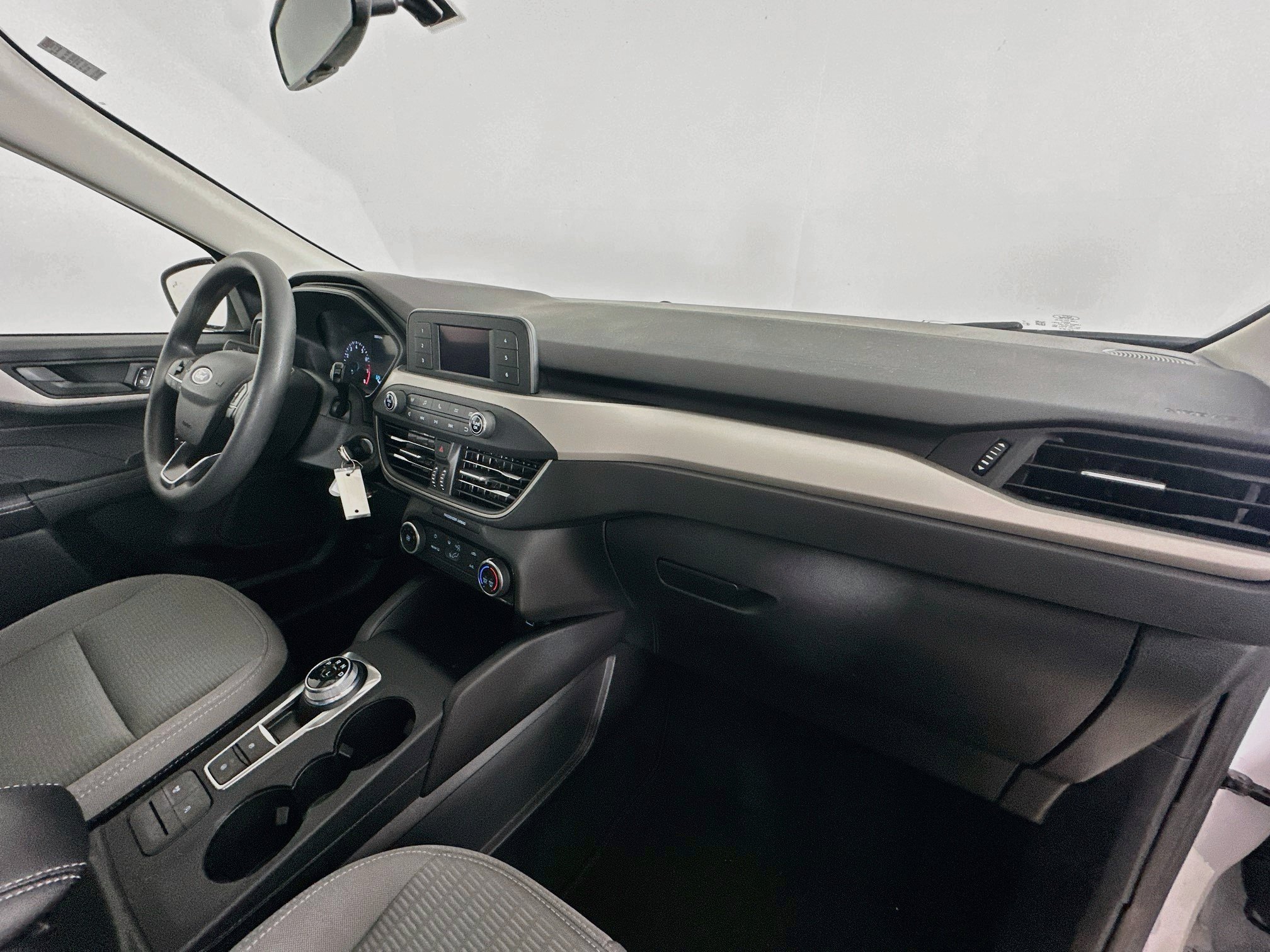 Used 2022 Ford Escape S AWD/4WD image 40