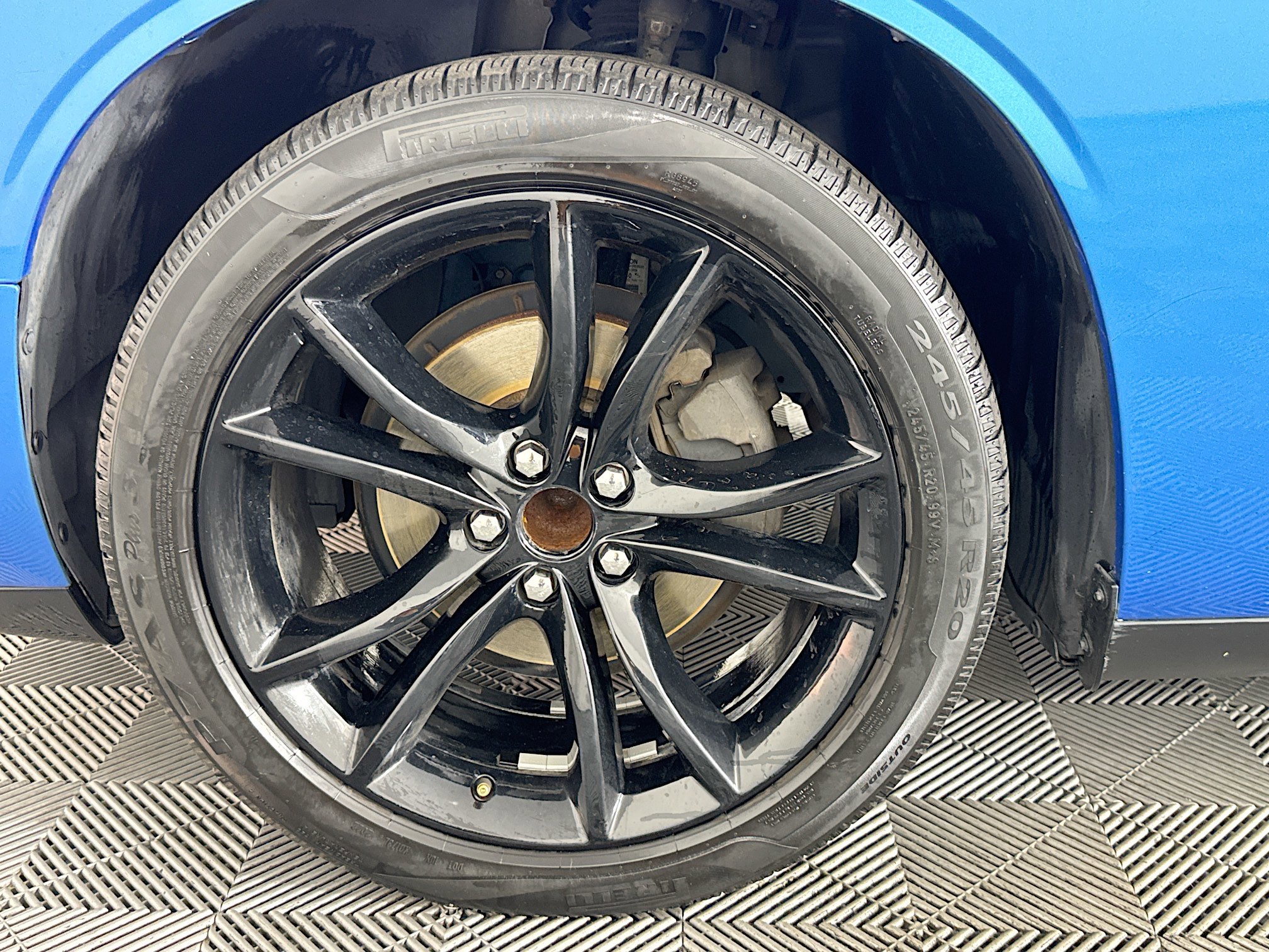 Used 2018 Dodge Challenger SXT w/ Blacktop Package image 32