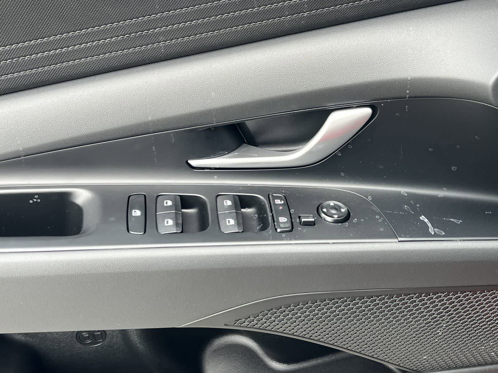 New 2026 Hyundai Elantra SE image 13