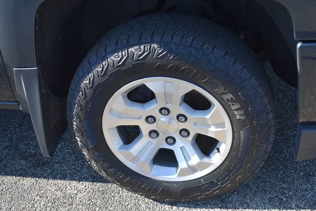 Used 2017 Chevrolet Silverado 1500 LT w/ All Star Edition AWD/4WD image 11