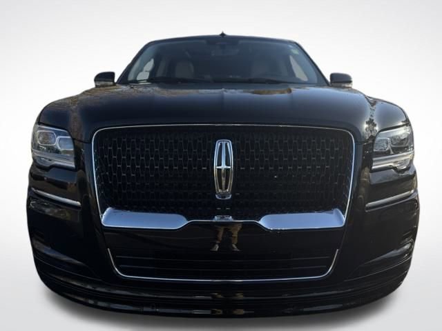 Certified 2024 Lincoln Navigator Reserve image 3
