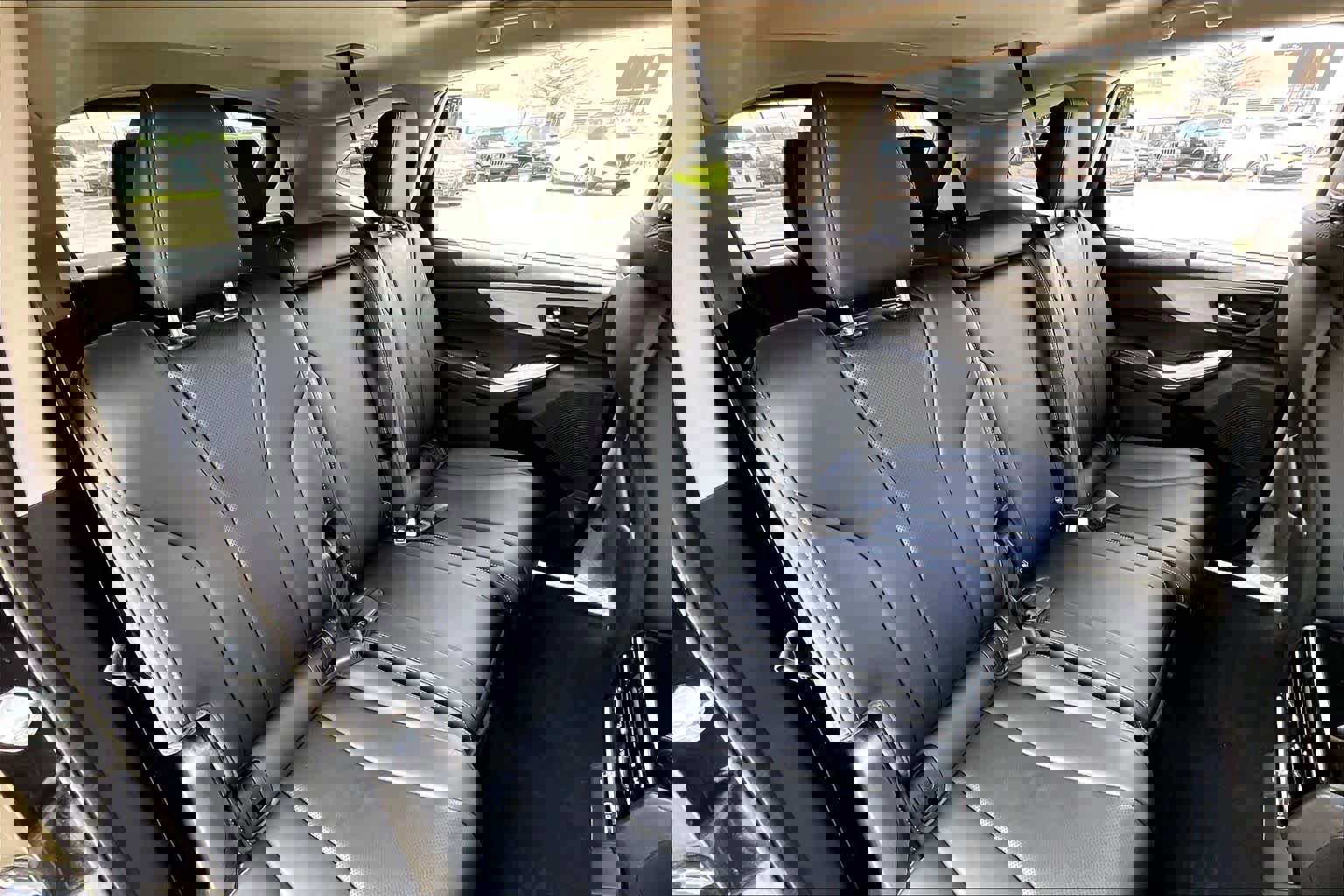 Used 2023 Acura MDX SH-AWD w/ Technology Package image 18