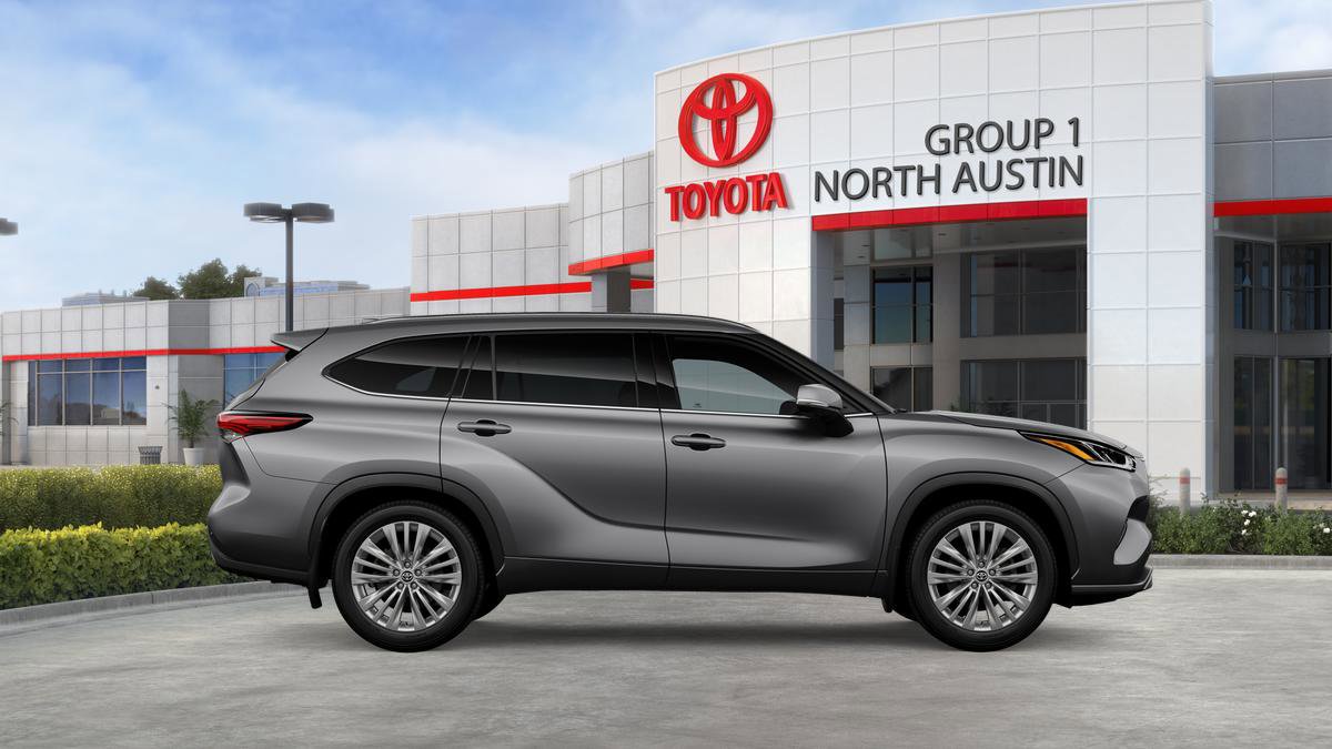 New 2026 Toyota Highlander Platinum AWD/4WD image 12